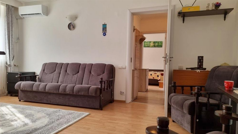 Titan, 1 Decembrie 1918, zona metrou Costin Georgian, apartament 3 camere